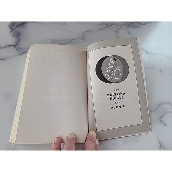 Real Life and Liars by Kristina Riggle (2009, Trade Paperback) - Picture 8 of 10